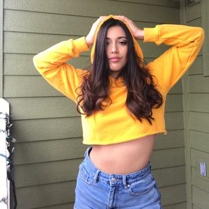 Cropped hoodie